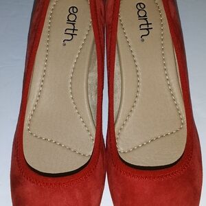 Earth Red Suede Round-Toe Ballet Flats